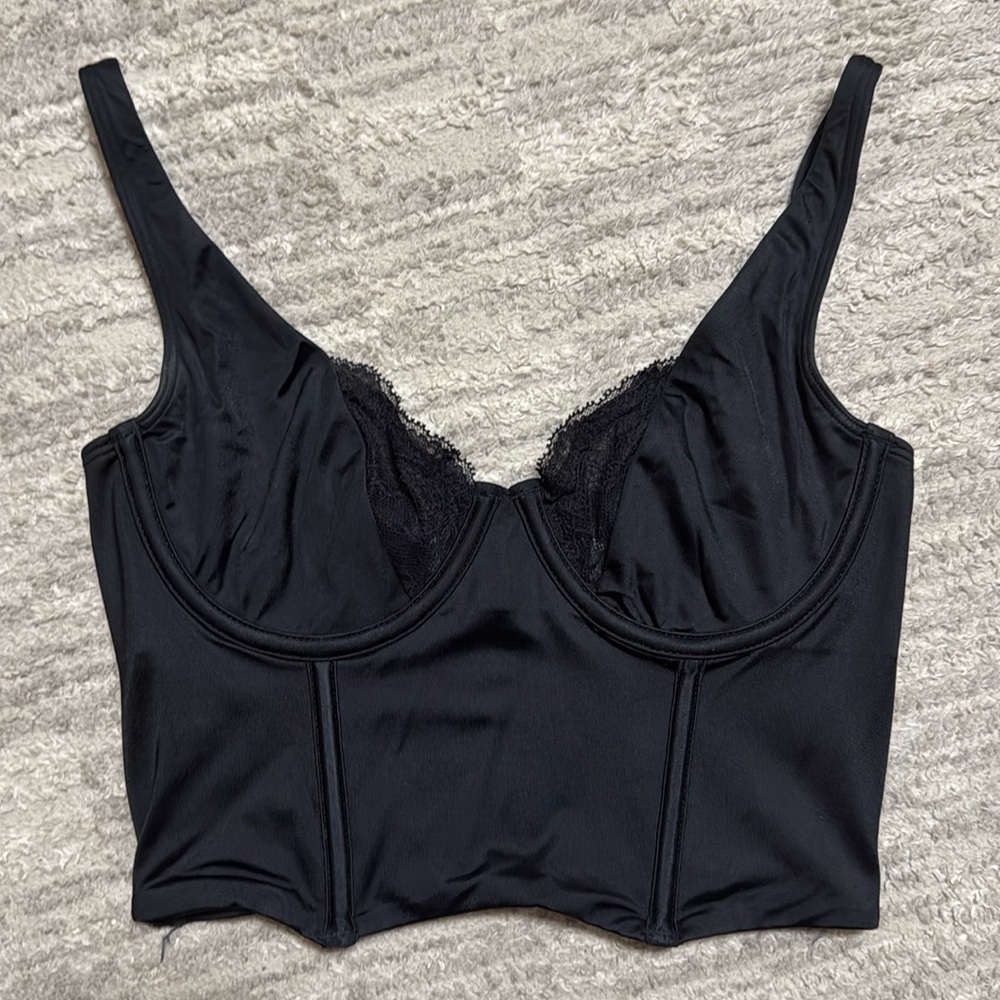 Black lace trim Abercrombie & Fitch bustier going out top
